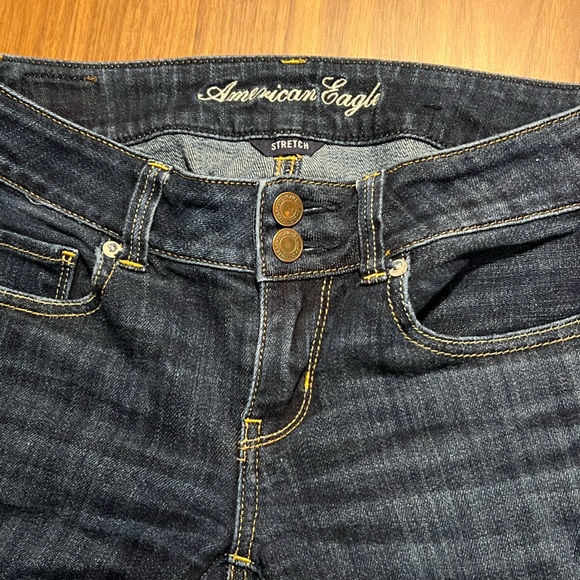 American Eagle Artist style denim- size 0-with stretch. - Picture 5 of 9